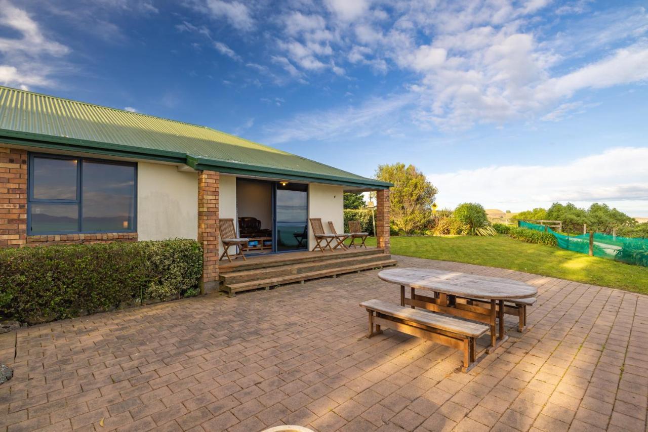 Ocean & Mountain Views - Kaikoura Villa Luaran gambar